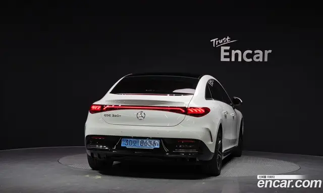 Mercedes-Benz EQE 2024 0.3 автомат (гидро), миниатюра 4