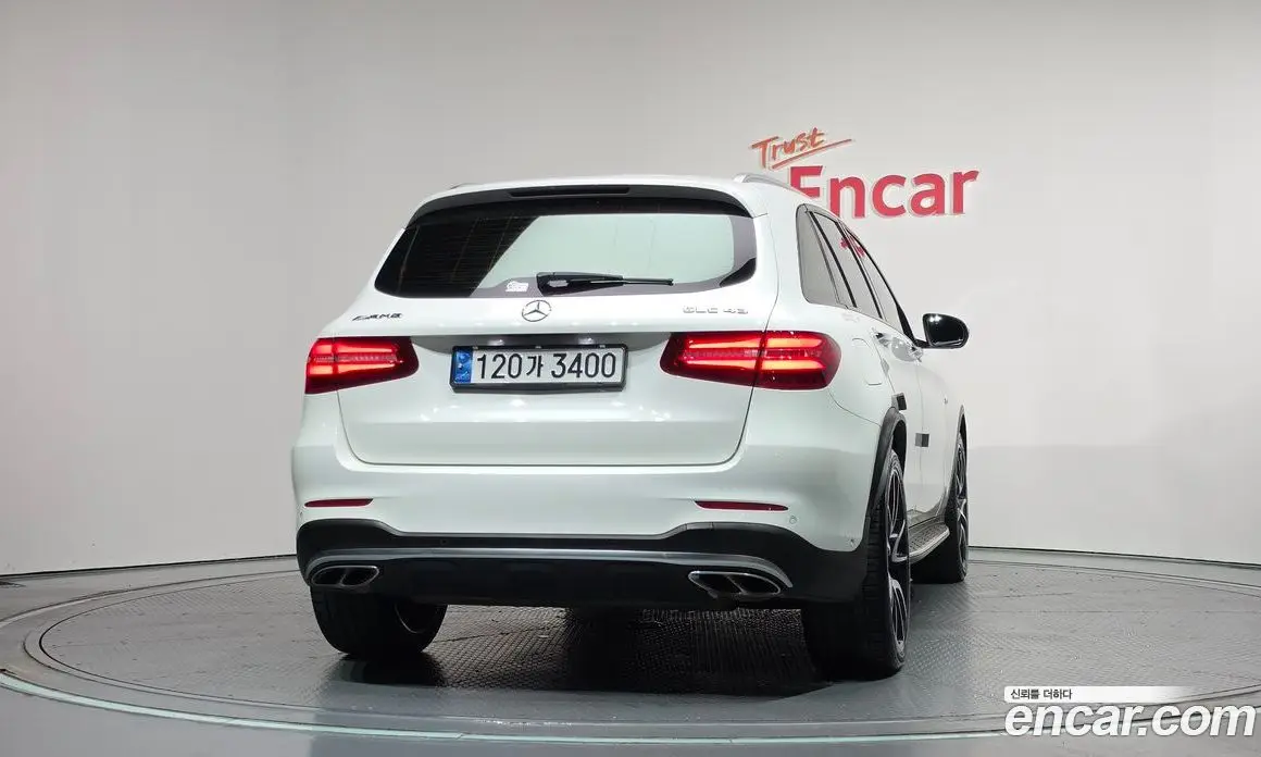 Mercedes-Benz GLC-Class 2017 3.0 автомат (гидро), фото 4 Mercedes-Benz GLC-Class 2017 3.0 автомат (гидро), фото 4