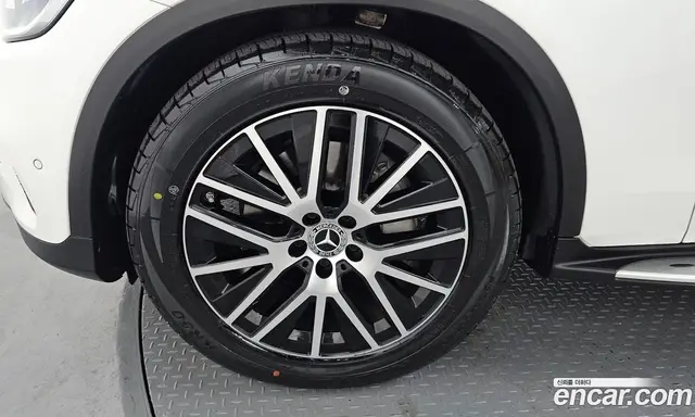 Mercedes-Benz GLC-Class 2020 2.0 автомат (гидро), миниатюра 5 Mercedes-Benz GLC-Class 2020 2.0 автомат (гидро), миниатюра 5