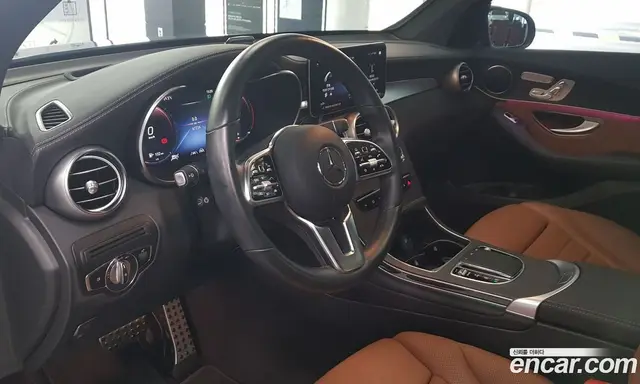 Mercedes-Benz GLC-Class 2023 2.0 автомат (гидро), миниатюра 12