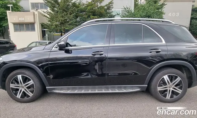 Mercedes-Benz GLE-Class, 2019, 111 200 км