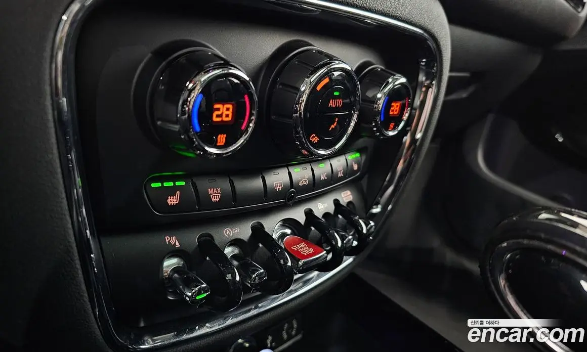 Mini Clubman 2017 1.5 автомат (гидро), фото 18 Mini Clubman 2017 1.5 автомат (гидро), фото 18