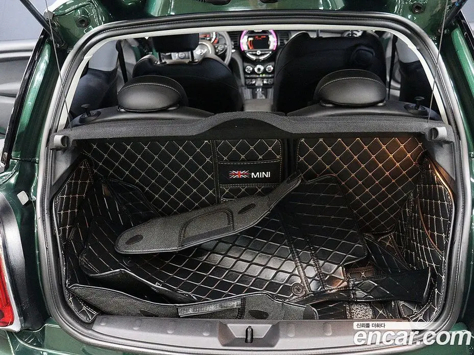 Mini Cooper 2017 1.5 автомат (гидро), фото 5 Mini Cooper 2017 1.5 автомат (гидро), фото 5