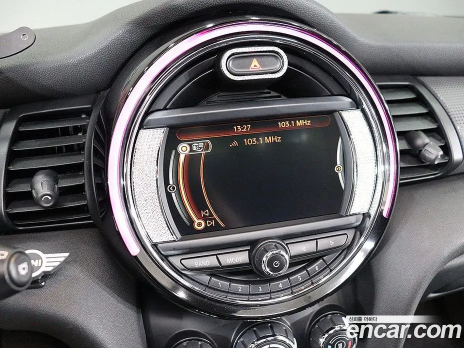 Mini Cooper 2017 1.5 автомат (гидро), фото 8 Mini Cooper 2017 1.5 автомат (гидро), фото 8