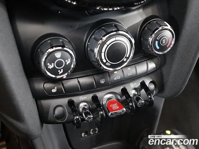 Mini Cooper 2017 1.5 автомат (гидро), миниатюра 9 Mini Cooper 2017 1.5 автомат (гидро), миниатюра 9