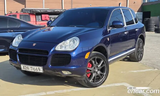 Porsche Cayenne, 2004, 168 900 км