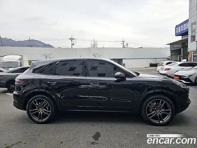 Porsche Cayenne 2019 3.0 автомат (гидро), миниатюра 4