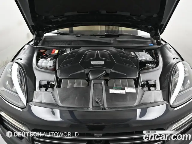 Porsche Cayenne 2022 3.0 автомат (гидро), миниатюра 6 Porsche Cayenne 2022 3.0 автомат (гидро), миниатюра 6