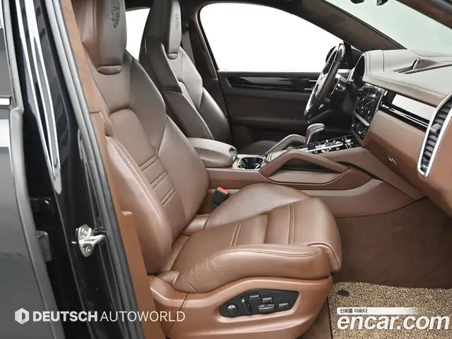 Porsche Cayenne 2022 3.0 автомат (гидро), миниатюра 10 Porsche Cayenne 2022 3.0 автомат (гидро), миниатюра 10