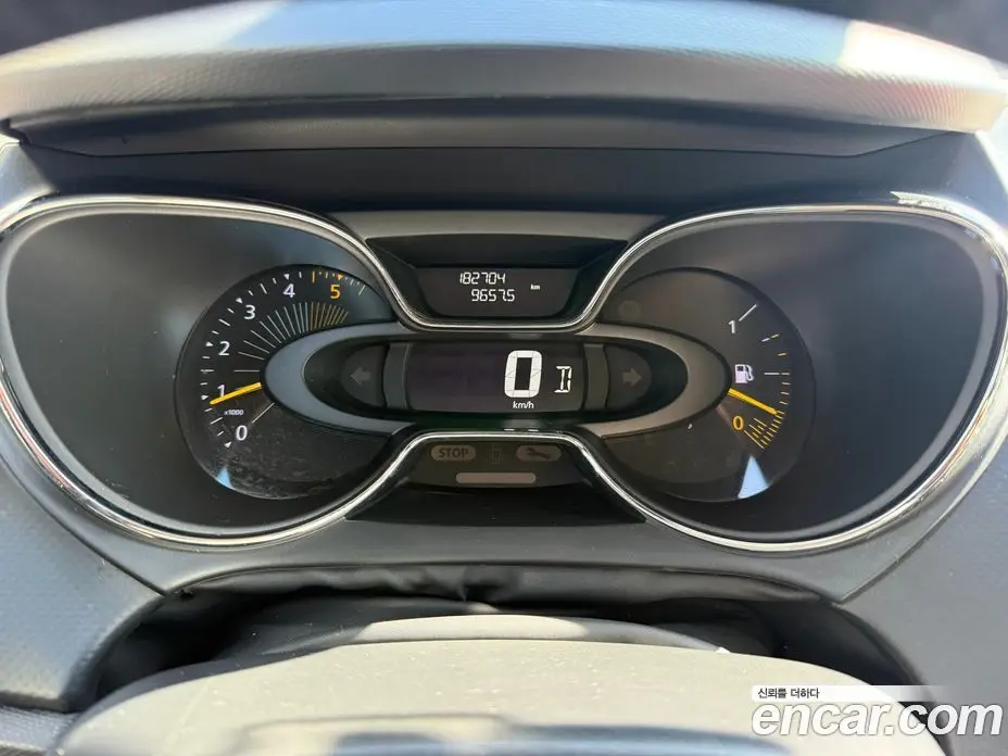 Renault (Samsung) QM3 2015 1.5 автомат (гидро), фото 12 Renault (Samsung) QM3 2015 1.5 автомат (гидро), фото 12