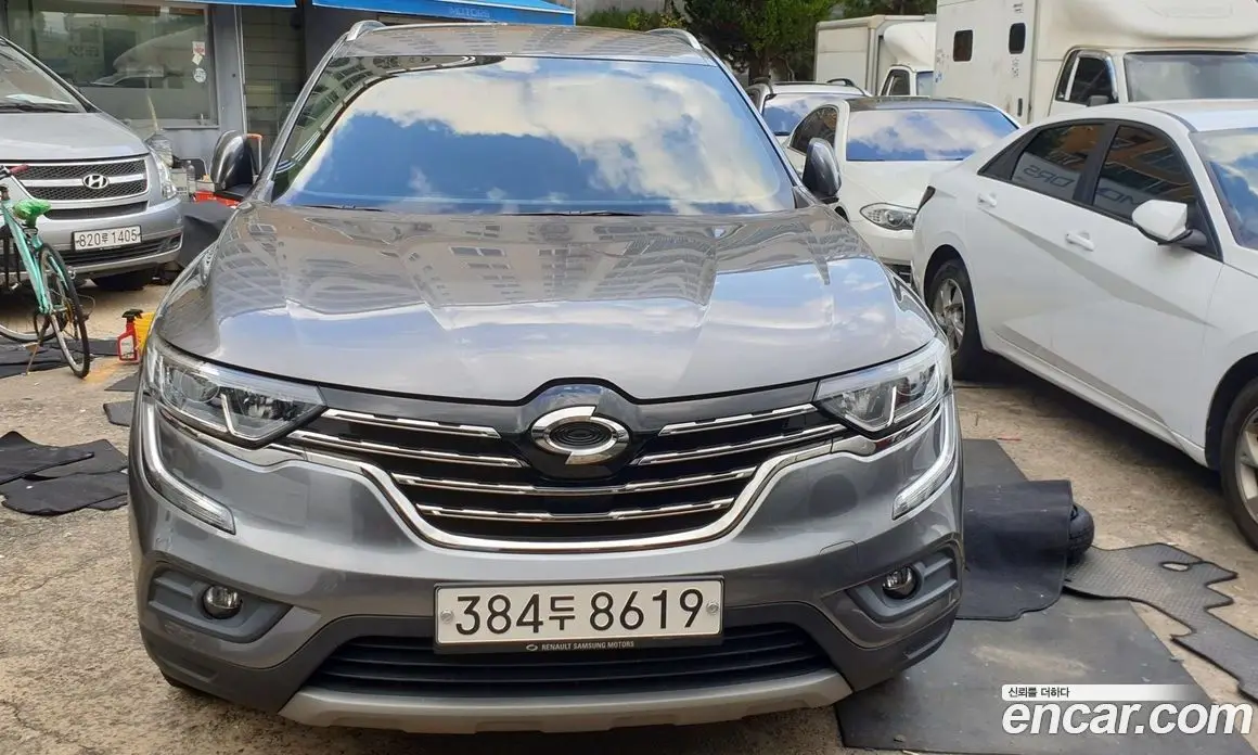 Renault (Samsung) QM6 2017 2.0 автомат (гидро), фото 1 Renault (Samsung) QM6 2017 2.0 автомат (гидро), фото 1