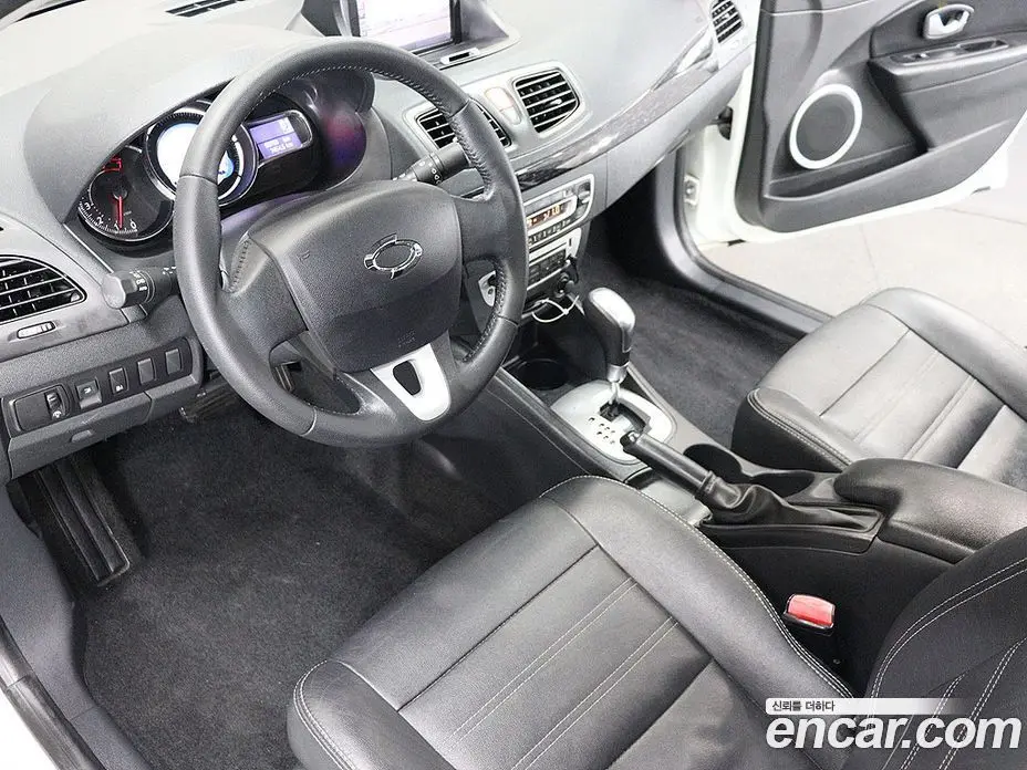 Renault (Samsung) SM3 2014 1.6 автомат (гидро), фото 17 Renault (Samsung) SM3 2014 1.6 автомат (гидро), фото 17