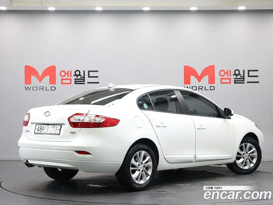 Renault (Samsung) SM3 2014 1.6 автомат (гидро), фото 3 Renault (Samsung) SM3 2014 1.6 автомат (гидро), фото 3