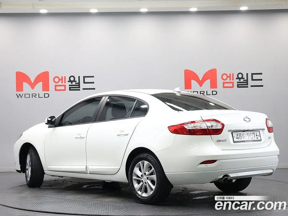 Renault (Samsung) SM3 2014 1.6 автомат (гидро), фото 4 Renault (Samsung) SM3 2014 1.6 автомат (гидро), фото 4
