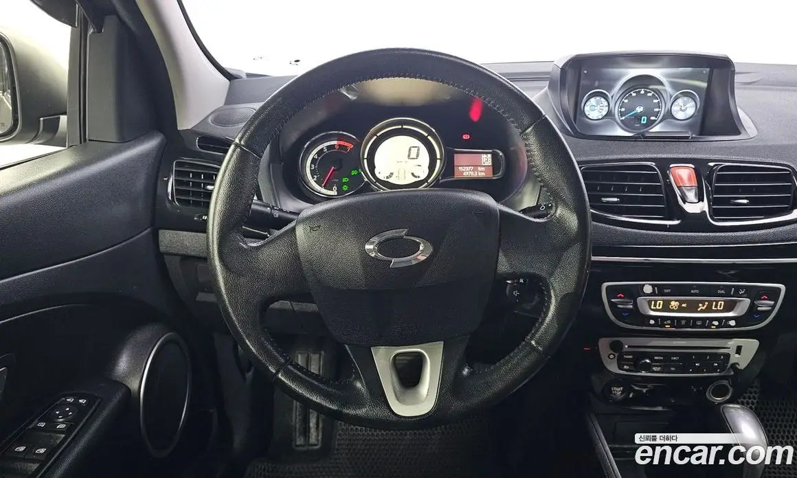 Renault (Samsung) SM3 2015 1.6 автомат (гидро), фото 13 Renault (Samsung) SM3 2015 1.6 автомат (гидро), фото 13