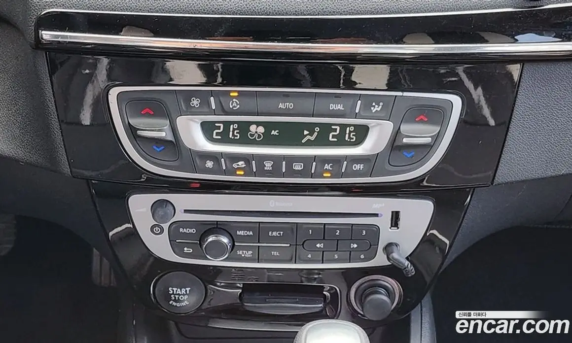 Renault (Samsung) SM3 2016 1.6 автомат (гидро), фото 12 Renault (Samsung) SM3 2016 1.6 автомат (гидро), фото 12