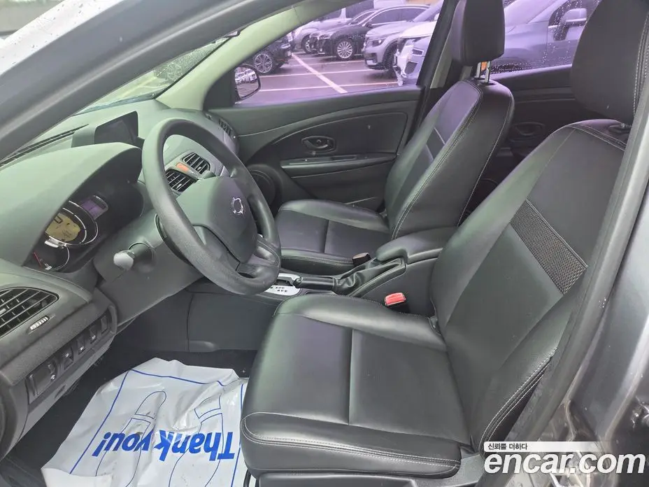 Renault (Samsung) SM3 2016 1.6 автомат (гидро), фото 5 Renault (Samsung) SM3 2016 1.6 автомат (гидро), фото 5