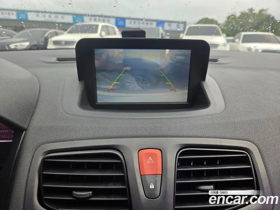 Renault (Samsung) SM3 2016 1.6 автомат (гидро), фото 9 Renault (Samsung) SM3 2016 1.6 автомат (гидро), фото 9