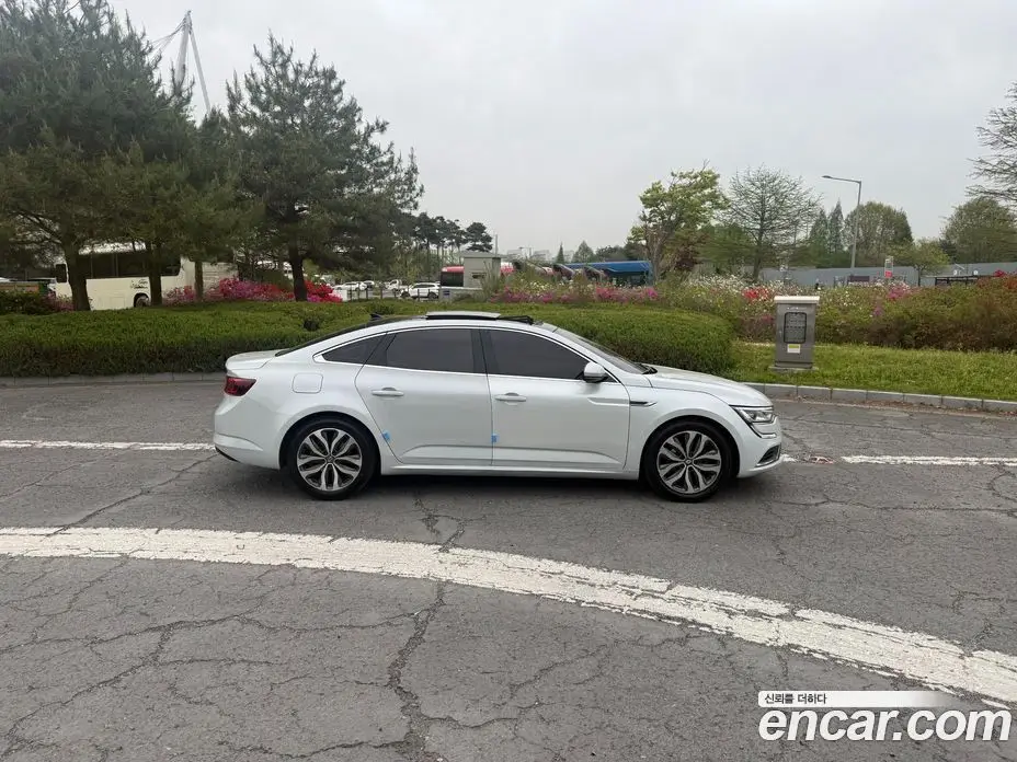 Renault (Samsung) SM6 2016 2.0 автомат (гидро), фото 2 Renault (Samsung) SM6 2016 2.0 автомат (гидро), фото 2
