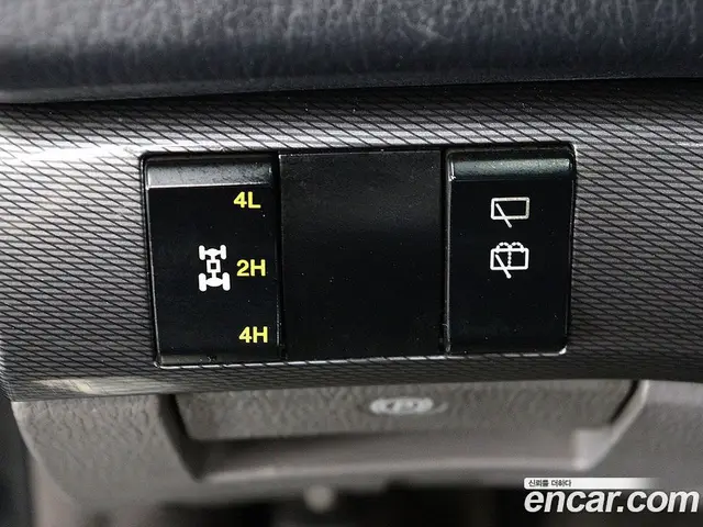 SsangYong Korando 2014 2.0 автомат (гидро), миниатюра 11 SsangYong Korando 2014 2.0 автомат (гидро), миниатюра 11