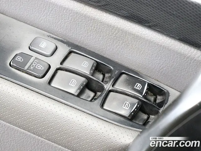 SsangYong Korando 2014 2.0 автомат (гидро), миниатюра 12