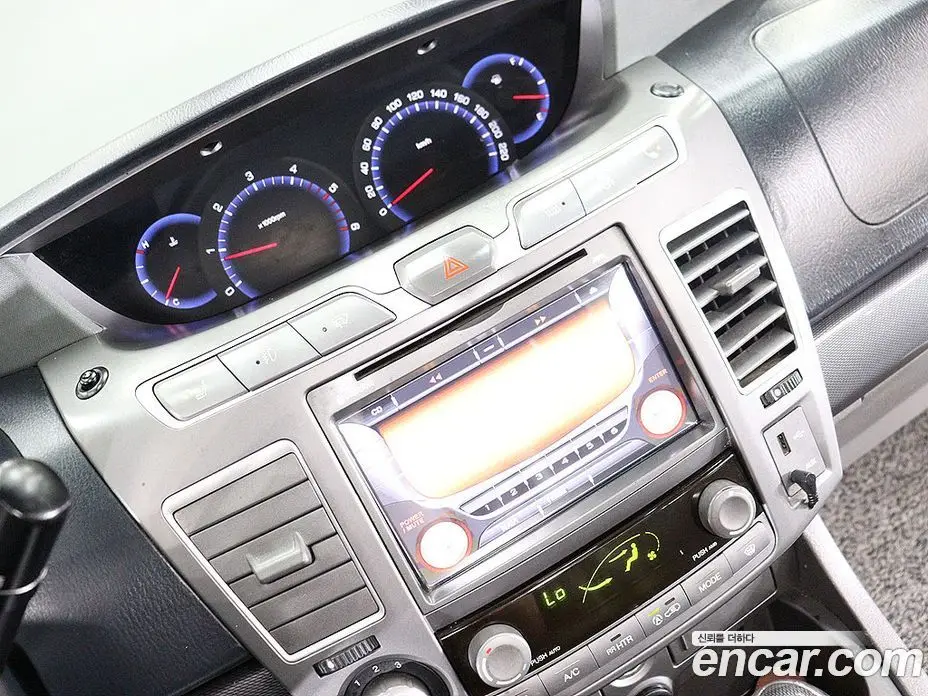 SsangYong Korando 2014 2.0 автомат (гидро), фото 7 SsangYong Korando 2014 2.0 автомат (гидро), фото 7