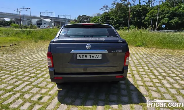 SsangYong Korando 2014 2.0 механика, миниатюра 4