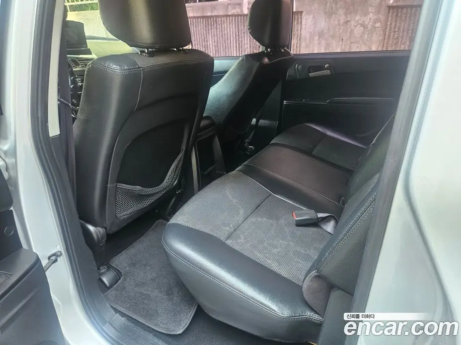 SsangYong Korando 2014 2.0 автомат (гидро), фото 14