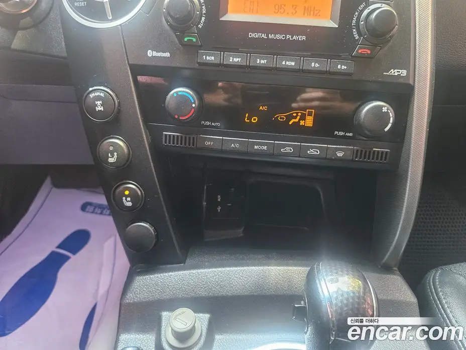 SsangYong Korando 2014 2.0 автомат (гидро), фото 17