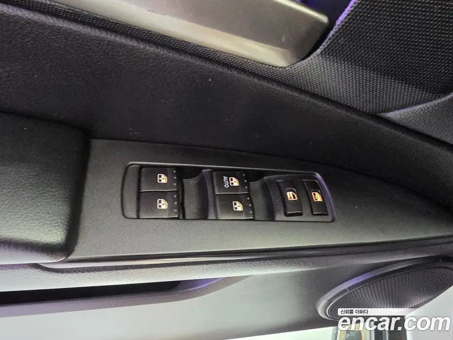SsangYong Korando 2015 2.0 автомат (гидро), фото 15 SsangYong Korando 2015 2.0 автомат (гидро), фото 15