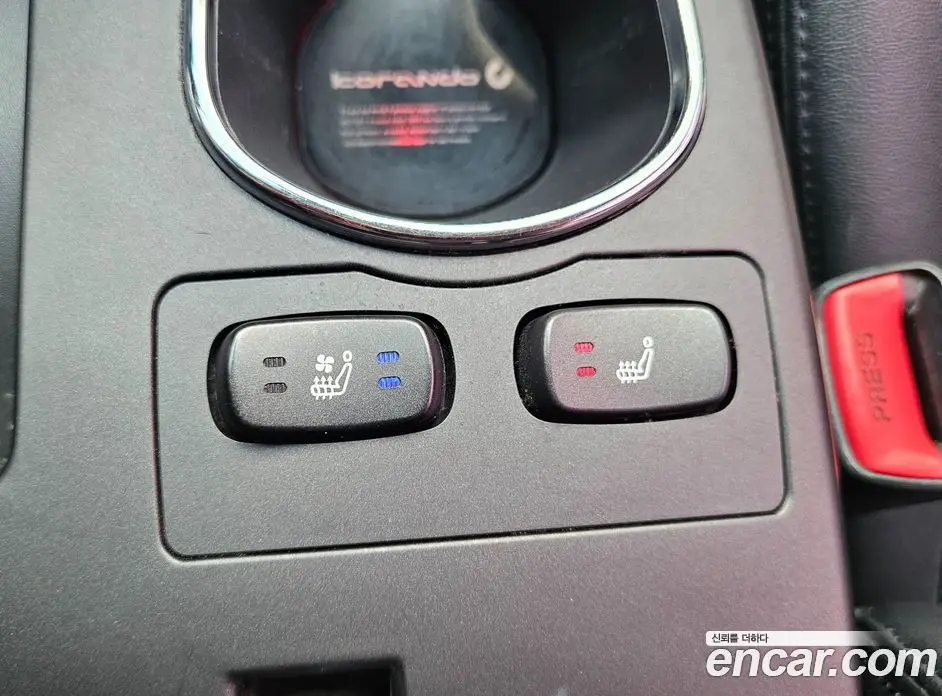 SsangYong Korando 2015 2.0 автомат (гидро), фото 13 SsangYong Korando 2015 2.0 автомат (гидро), фото 13