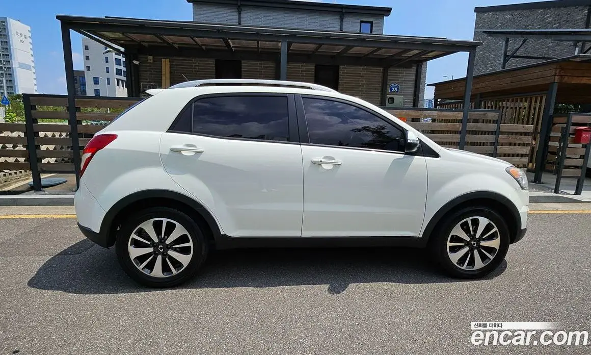 SsangYong Korando 2015 2.0 автомат (гидро), фото 4 SsangYong Korando 2015 2.0 автомат (гидро), фото 4