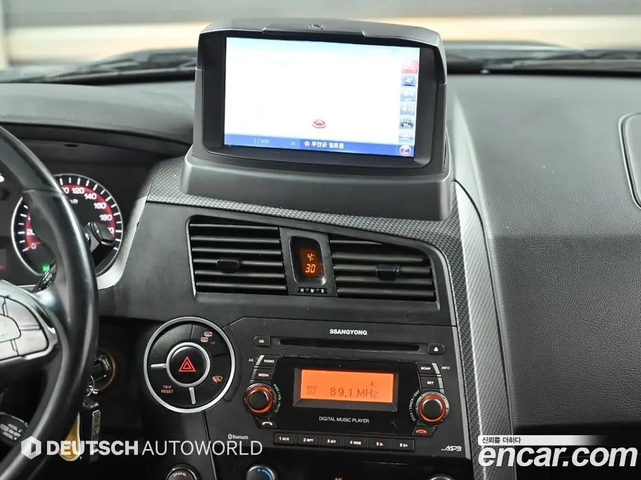SsangYong Korando 2016 2.0 автомат (гидро), фото 14 SsangYong Korando 2016 2.0 автомат (гидро), фото 14