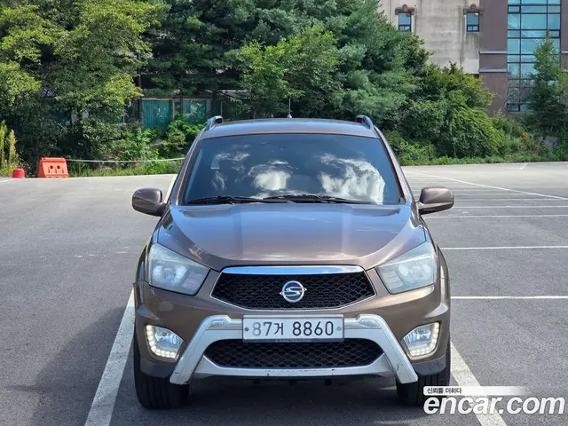 SsangYong Korando 2016 2.0 автомат (гидро), миниатюра 3
