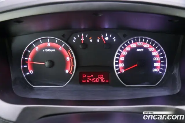 SsangYong Korando 2017 2.2 автомат (гидро), миниатюра 12