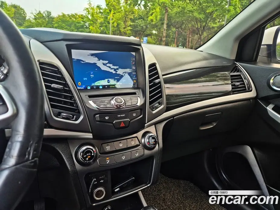 SsangYong Korando 2018 2.2 автомат (гидро), фото 14