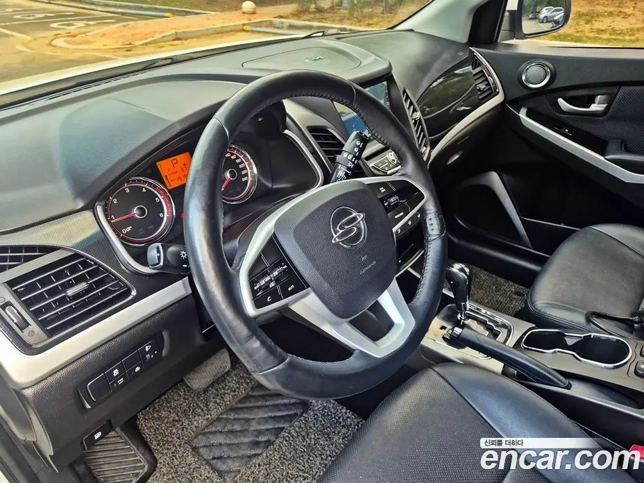 SsangYong Korando 2018 2.2 автомат (гидро), фото 9