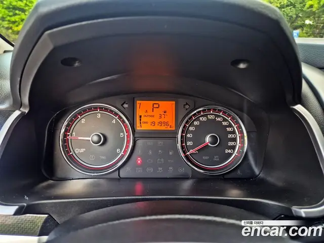 SsangYong Korando 2018 2.2 автомат (гидро), миниатюра 10
