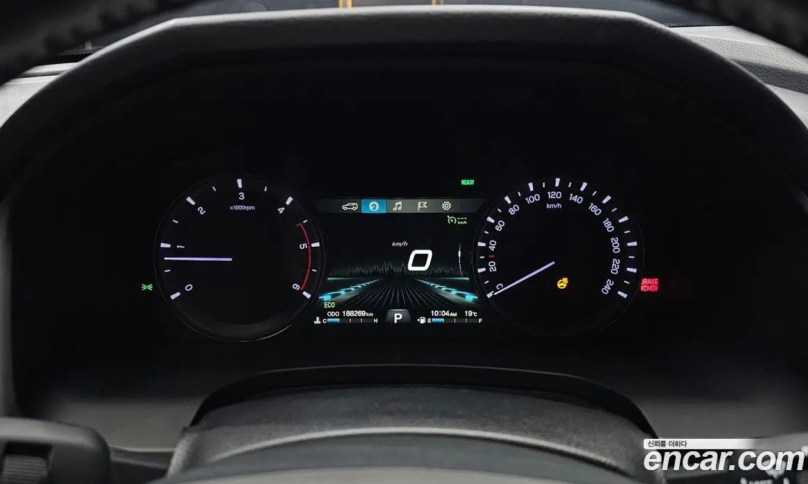 SsangYong Rexton 2018 2.2 автомат (гидро), фото 8