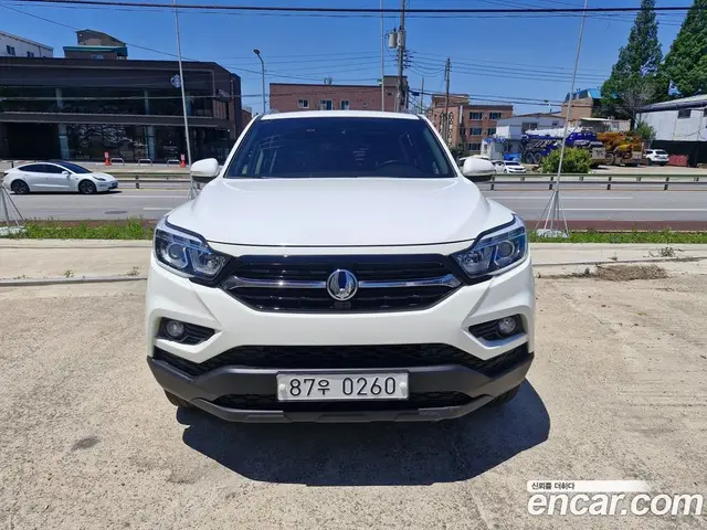 SsangYong Rexton 2018 2.2 автомат (гидро), миниатюра 2 SsangYong Rexton 2018 2.2 автомат (гидро), миниатюра 2