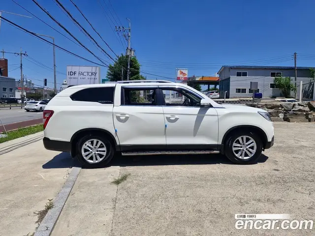 SsangYong Rexton 2018 2.2 автомат (гидро), миниатюра 4 SsangYong Rexton 2018 2.2 автомат (гидро), миниатюра 4