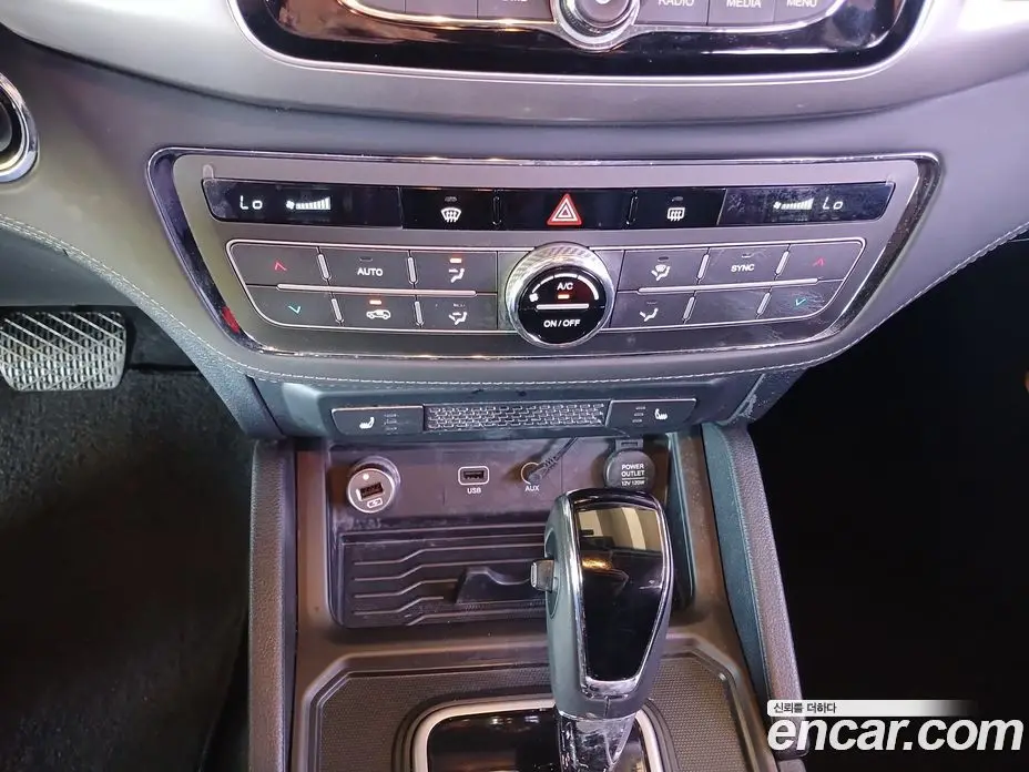SsangYong Rexton 2018 2.2 автомат (гидро), фото 16 SsangYong Rexton 2018 2.2 автомат (гидро), фото 16