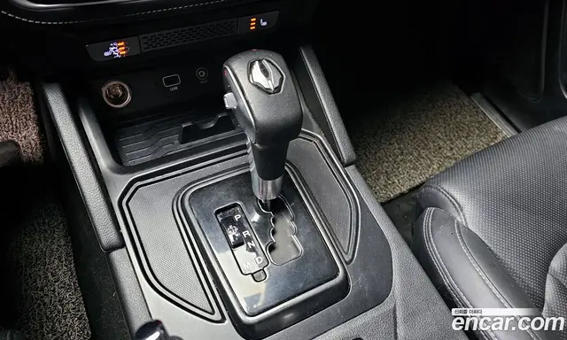 SsangYong Rexton 2019 2.2 автомат (гидро), миниатюра 9