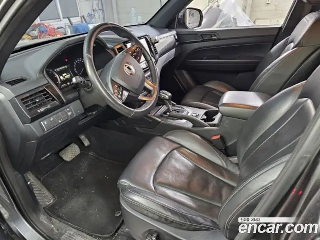 SsangYong Rexton 2021 2.2 автомат (гидро), миниатюра 7 SsangYong Rexton 2021 2.2 автомат (гидро), миниатюра 7