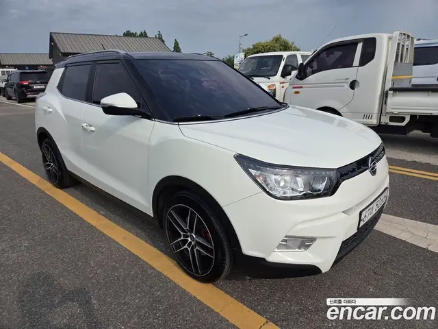 SsangYong TIBOLI 2015 1.6 автомат (гидро), миниатюра 3