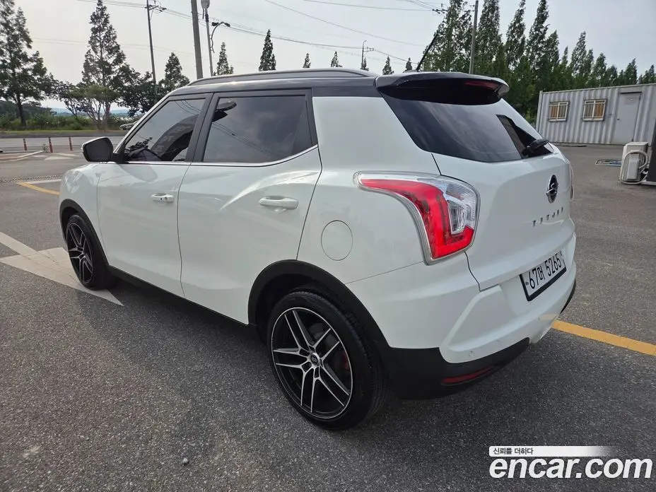 SsangYong TIBOLI 2015 1.6 автомат (гидро), фото 6