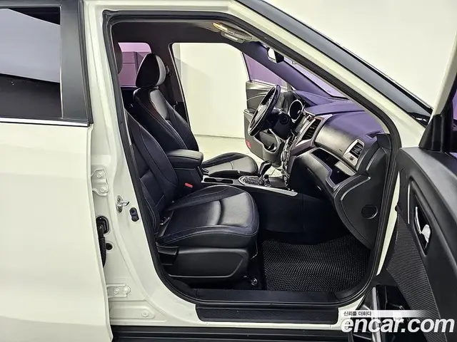 SsangYong TIBOLI 2015 1.6 автомат (гидро), миниатюра 11