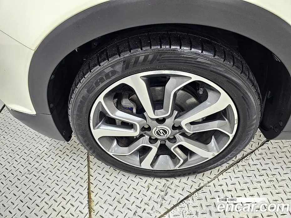 SsangYong TIBOLI 2015 1.6 автомат (гидро), фото 20