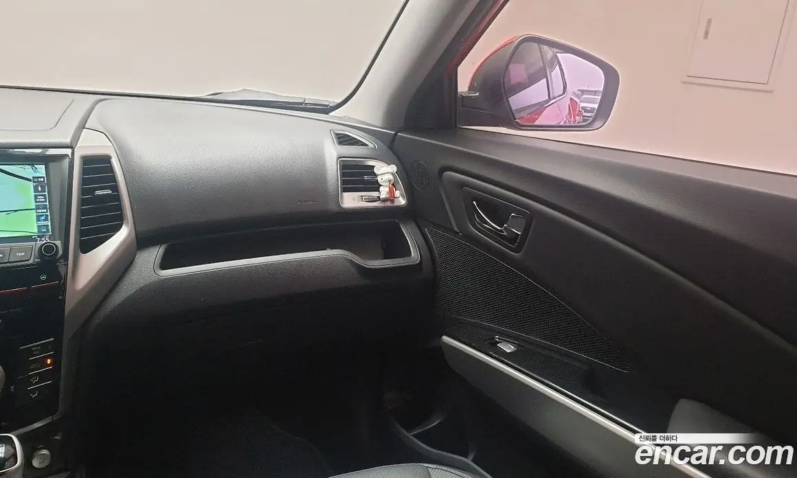 SsangYong TIBOLI 2015 1.6 автомат (гидро), фото 11 SsangYong TIBOLI 2015 1.6 автомат (гидро), фото 11