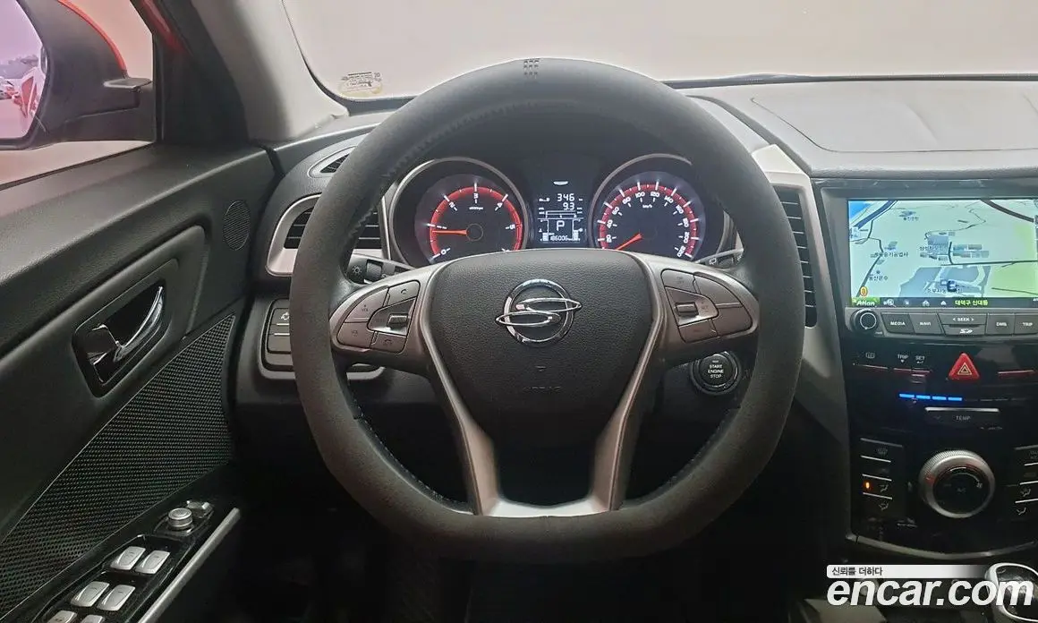 SsangYong TIBOLI 2015 1.6 автомат (гидро), фото 12 SsangYong TIBOLI 2015 1.6 автомат (гидро), фото 12